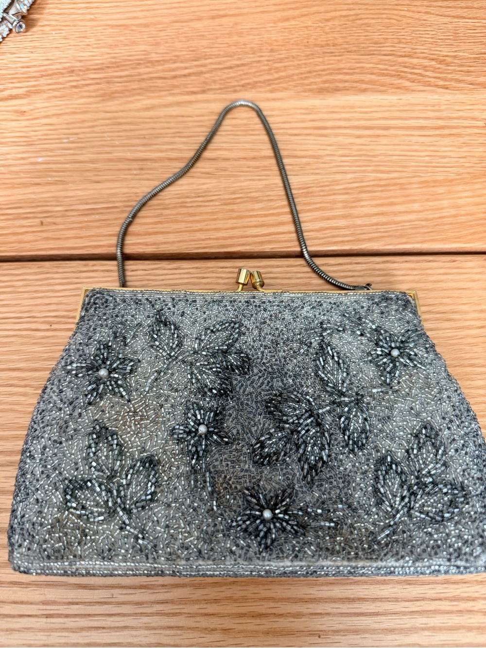 ✨✨True Vintage All OverBeaded Silver Floral Convertible Evening Clutch  Bag ✨✨